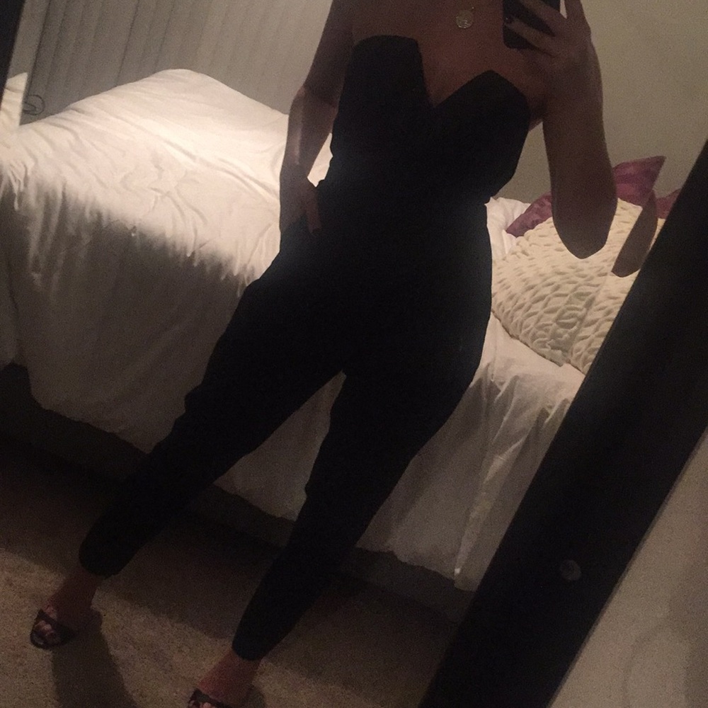 🌟ASOS🌟 Sexy AF Black Jumpsuit